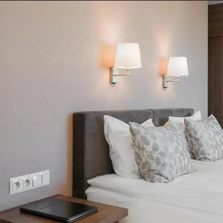 - Sea View!! 3* Γκντίνια